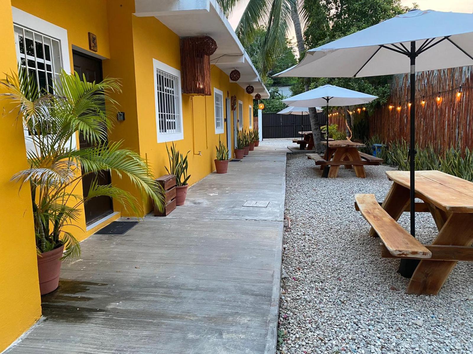 Hotel Apartaments Solecito Bacalar - Free Bikes & Paddle 외부 사진